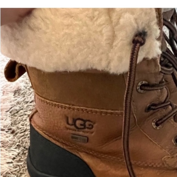 UGG Boots- newer used condition. I cleaned and conditioned them. - Picture 3 of 5